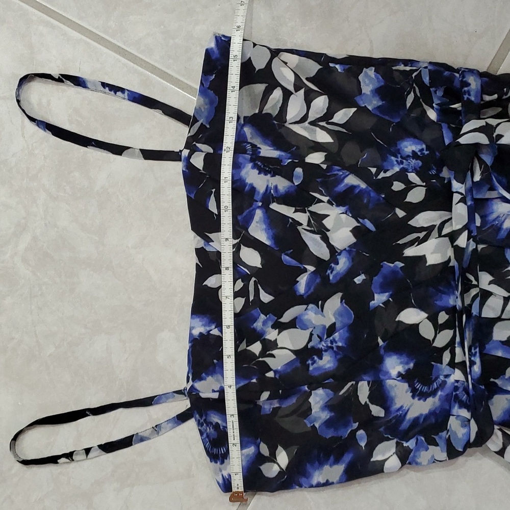 WHBM top - Picture 3 of 8